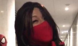 梁琤蜘蛛女在线观看,网罗爱情与复仇的奇幻之旅