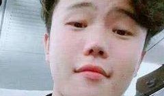 骚白被爆料真实面容视频,揭秘网红与粉丝间的神秘面纱
