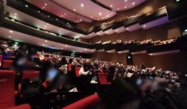 郑州大剧院爆料视频