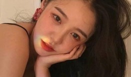 网红吃瓜动漫头像图片女,动漫头像中的时尚潮流与个性魅力