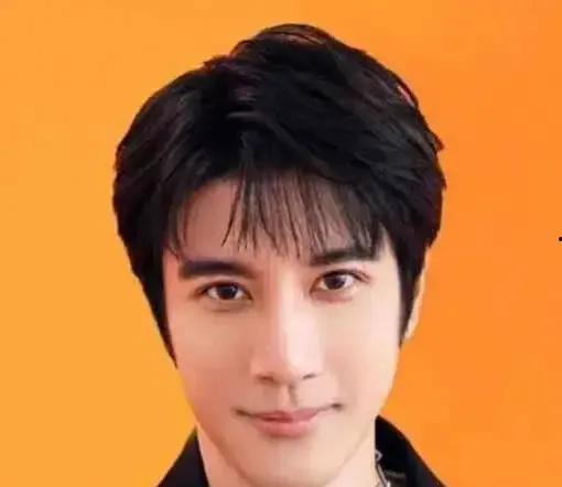 穿越娱乐圈吃瓜爽文,吃瓜爽文,解锁明星幕后秘密