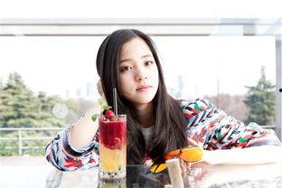 娱乐吃瓜酱女朋友是什么系,神秘背景引网友热议